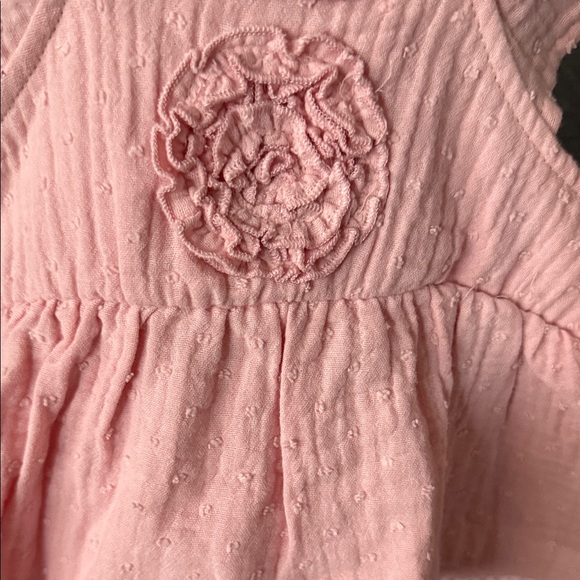 Daisy Fuentes Pink Ruffled Baby Set - Picture 4 of 5